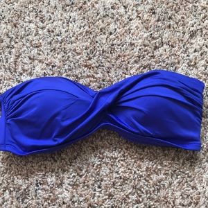 Strapless bikini top